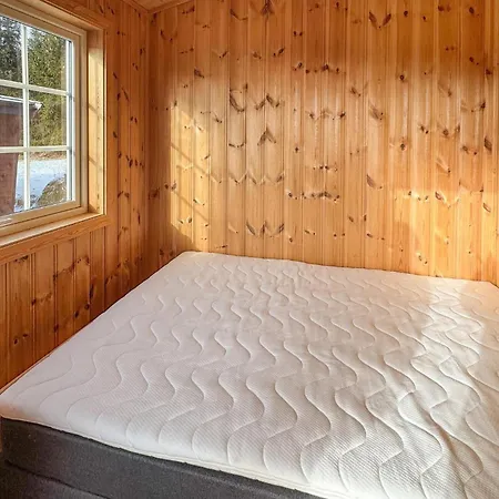 2 Bedroom Lovely In Enebakk Sand (Akershus)