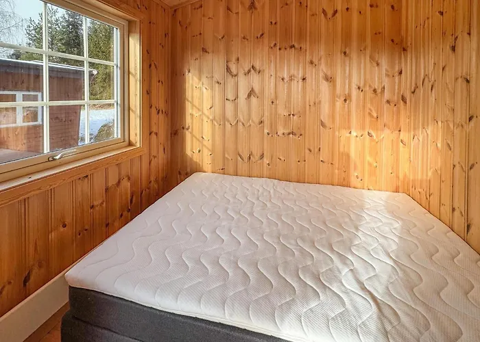 2 Bedroom Lovely In Enebakk Sand (Akershus)